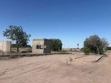 VENTA DE LOTE EN COMPLEJO PIEDRA MORA.