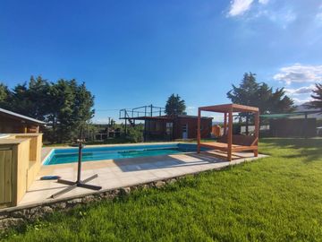 Se vende complejo de cabañas, lujan de cuyo, Mendo