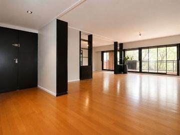 Depto en Venta 4 ambientes Balcón Cocheras Palermo