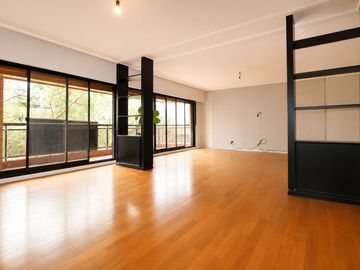Depto en Venta 4 ambientes Balcón Cocheras Palermo