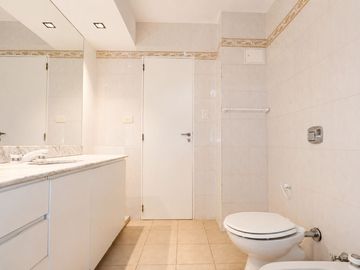 Depto en Venta 4 ambientes Balcón Cocheras Palermo
