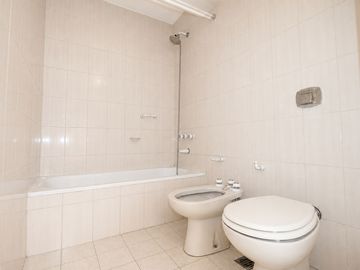 Depto en Venta 4 ambientes Balcón Cocheras Palermo