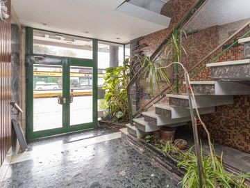 VELEZ SARFIELD 2 AMB PB CON PATIO BAJAS EXPENSAS