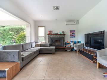 Venta casa 6 ambientes barrio Privado La Celina