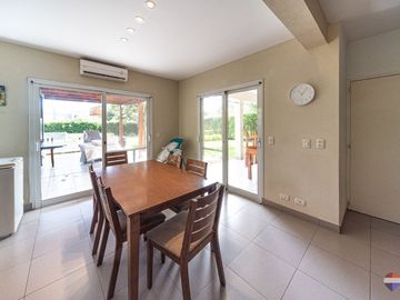 Venta casa 6 ambientes barrio Privado La Celina