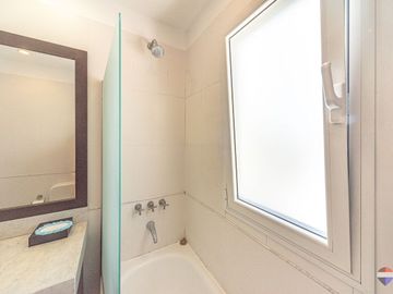 Venta casa 6 ambientes barrio Privado La Celina