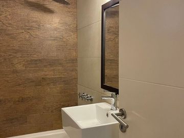 VENTA DEPARTAMENTO 3 AMBIENTES CON COCHERA ITUZAIN