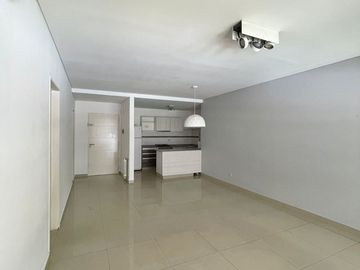 VENTA DEPARTAMENTO 3 AMBIENTES CON COCHERA ITUZAIN