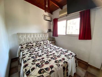 VENTA PH 6 Amb 2 unidades Sin Expensas V. del Parq