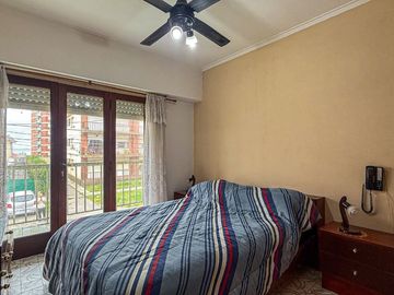 VENTA CASA 4 AMBIENTES CONSTITUCIÓN QUINCHO PARQUE