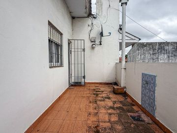VENTA CASA 4 AMBIENTES CONSTITUCIÓN QUINCHO PARQUE