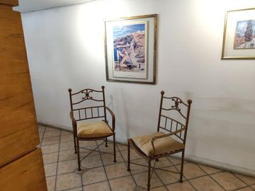 OPORTUNIDAD!!APOQUINDO - Luis Zegers/ESTADIO ESPAÑOL - METRO MANQUEHUE - Bodega - Venta