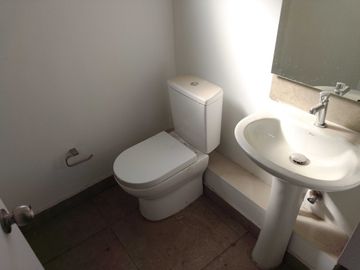 Local comercial en arriendo  en ESTACIÓN CENTRAL