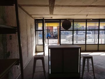 Local comercial en arriendo  en ESTACIÓN CENTRAL