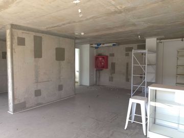 Local comercial en arriendo  en ESTACIÓN CENTRAL