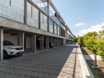 VENTA DE DEPARTAMENTO TRES DORMITORIOS ALBERDI