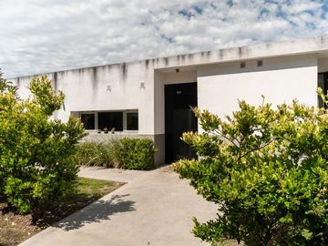 VENTA DE DEPARTAMENTO TRES DORMITORIOS ALBERDI