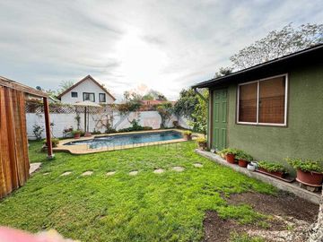 Casa en arriendo  en LAS CONDES
