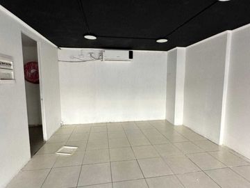 Local comercial en arriendo  en SANTIAGO