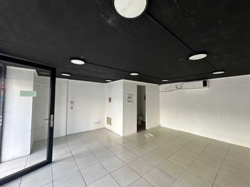 Local comercial en arriendo  en SANTIAGO