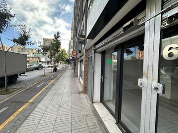 Local comercial en arriendo  en SANTIAGO