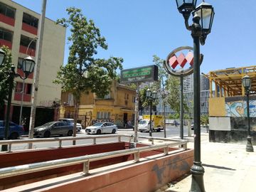 Local comercial en arriendo  en SANTIAGO