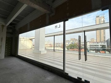 Local comercial en arriendo  en SANTIAGO
