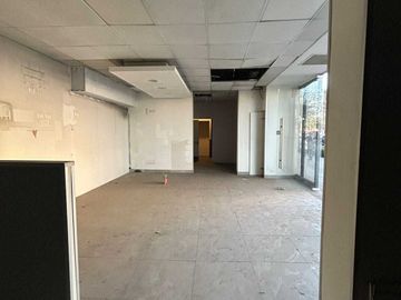 Local comercial en arriendo  en SANTIAGO