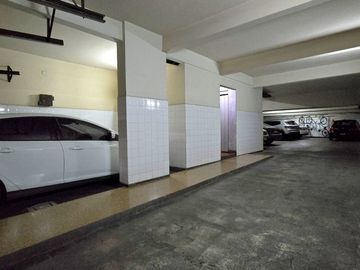 VENTA PISO DE 5 AMBIENTES EN BELGRANO -IMPRENTA-