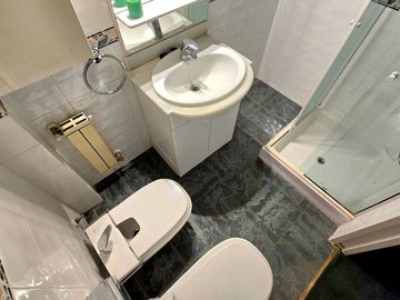 VENTA PISO DE 5 AMBIENTES EN BELGRANO -IMPRENTA-