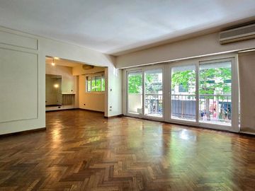 VENTA PISO DE 5 AMBIENTES EN BELGRANO -IMPRENTA-