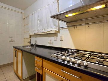 VENTA PISO DE 5 AMBIENTES EN BELGRANO -IMPRENTA-