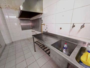 LOCAL COMERCIAL PREMIUM, CON SOTANO EN MONSERRAT
