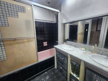 VENTA CASA VILLA LUZURIAGA JARDIN APTO CREDITO