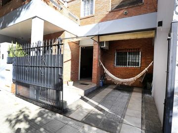 Venta P.H. 3 Amb. Cochera V. Urquiza APTO CTO