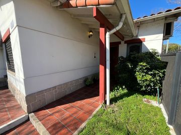 CASA EN VENTA QUILMES