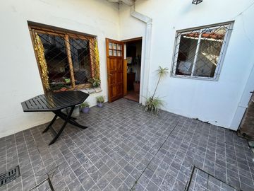 CASA EN VENTA QUILMES