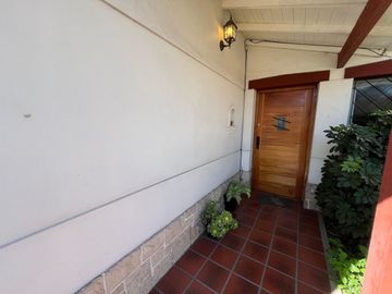 CASA EN VENTA QUILMES