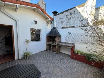 CASA EN VENTA QUILMES