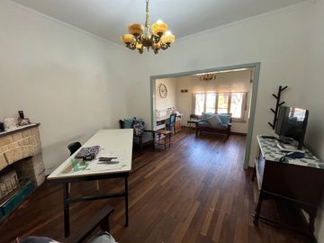 CASA EN VENTA QUILMES