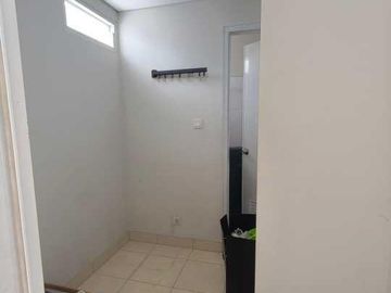 Disewakan Berikut Furnish Sesuai Foto Primrose Condovilla , Summarecon Bekasi