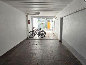 Venta Departamento Monoambiente escalera Lourdes