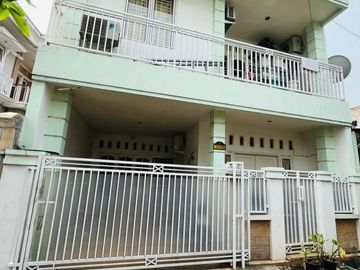 Jual Rumah Siap Huni 2 Lantai di Duren Sawit Jakarta Timur