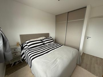 Venta 2 ambientes categoria Olivos, Vicente lopez.