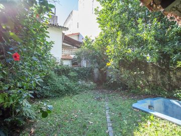 PH 3 ambientes en venta Belgrano R cochera  jardín