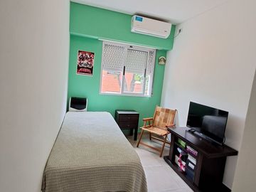 VENTA DUPLEX EEUU 1000 4 AMB COCHERA FLORIDA OESTE