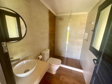Venta casa  1 Hectarea 5 amb en Chacras de Abbott