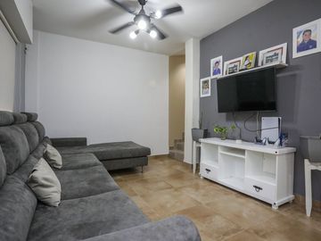 VENTA CASA 4 AMB. PATIO VILLA LUGANO APTO CREDITO!