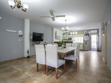 VENTA CASA 4 AMB. PATIO VILLA LUGANO APTO CREDITO!