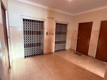 VENTA 3 AMB BALCON  PARQUE CHACABUCO APTO CREDITO